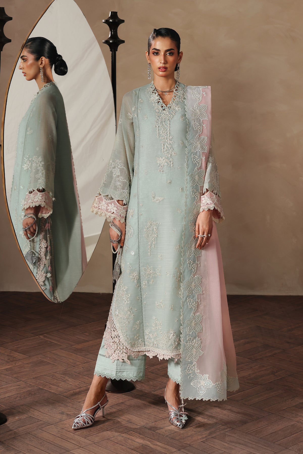 QLP-02 - Nazia