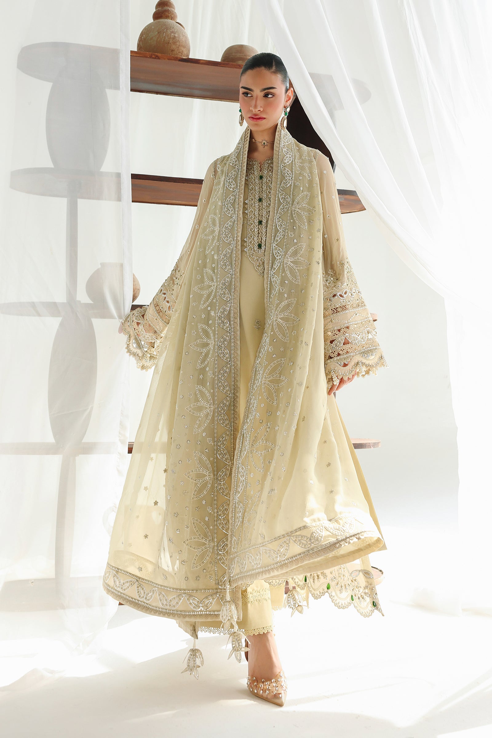 Retail Price: 31990/-PKR